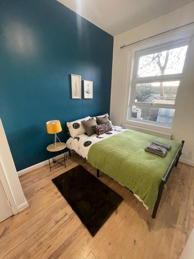 Contemporary Private Rooms Near Central Londres Exterior foto