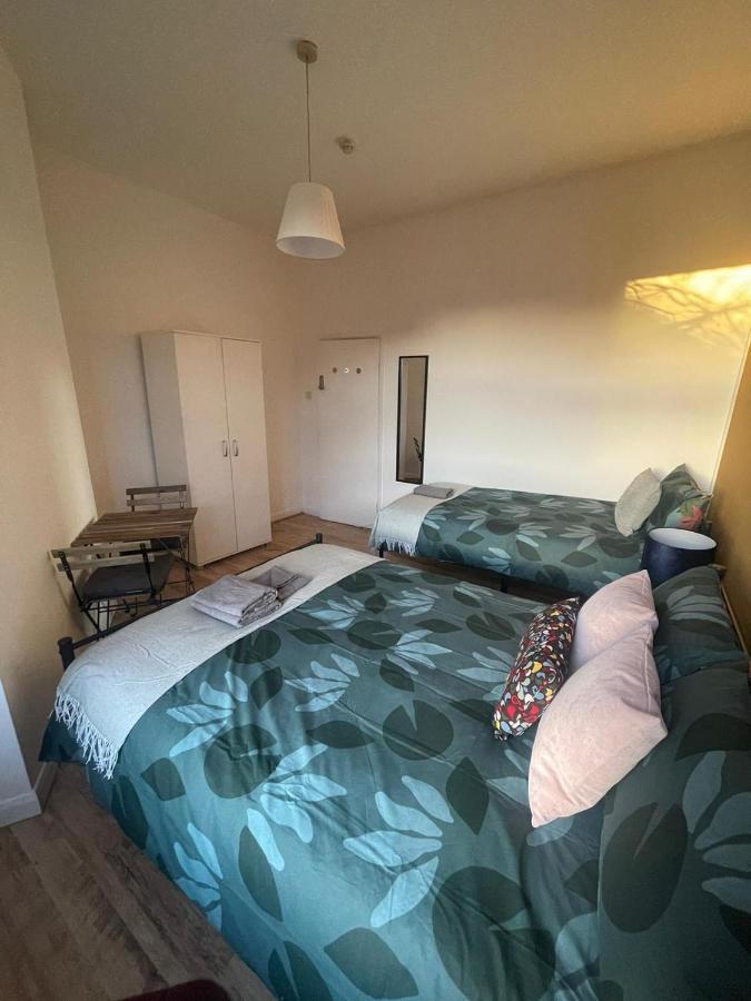 Contemporary Private Rooms Near Central Londres Exterior foto