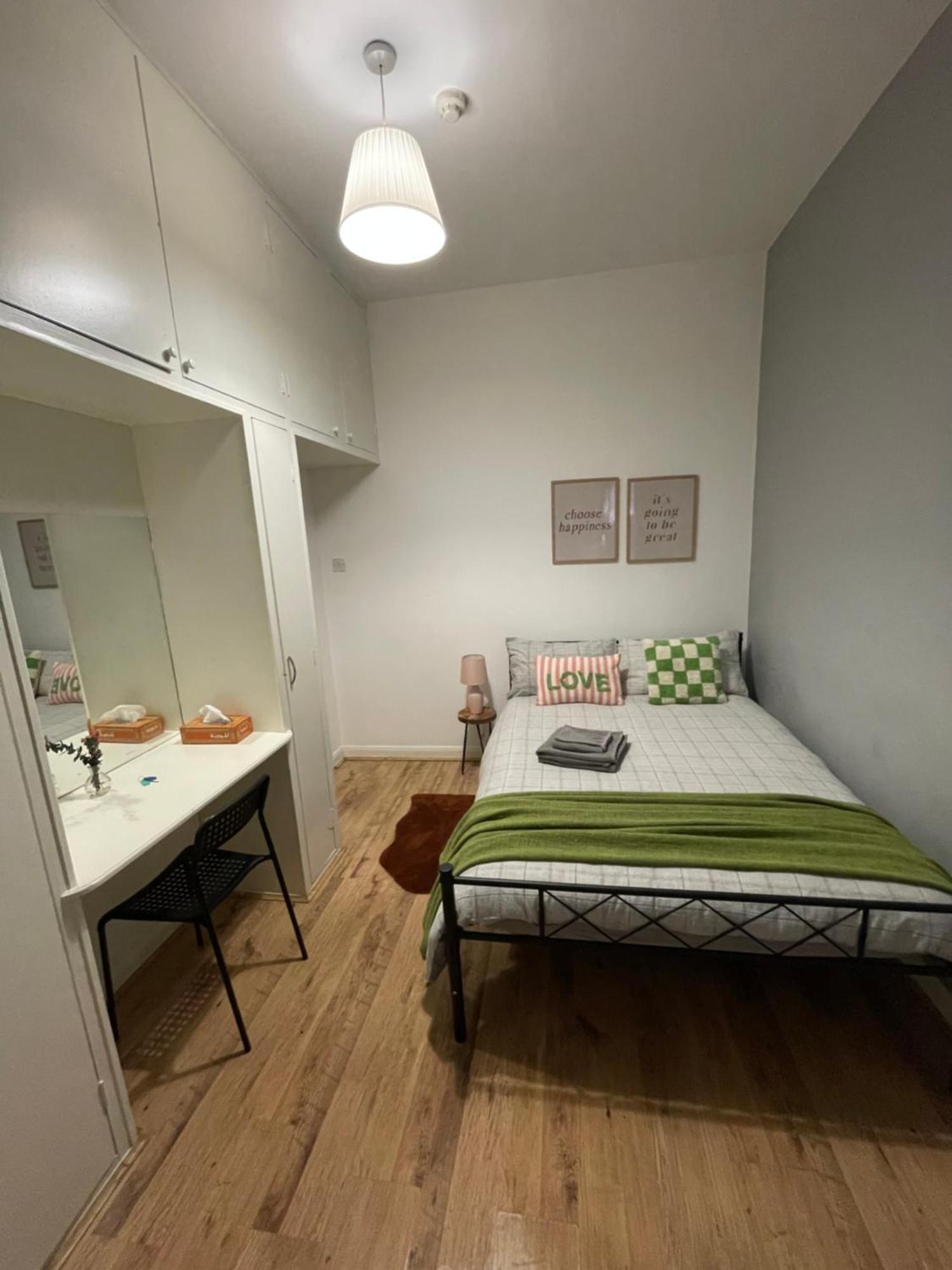 Contemporary Private Rooms Near Central Londres Exterior foto